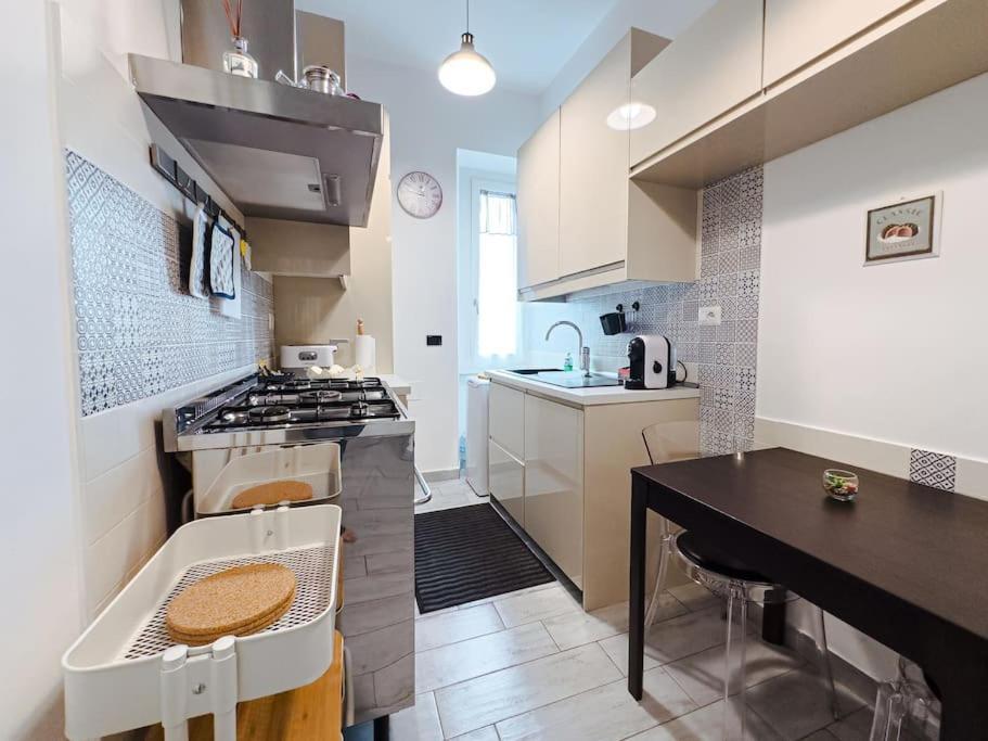 Cozy Alberone Flat Apartamento